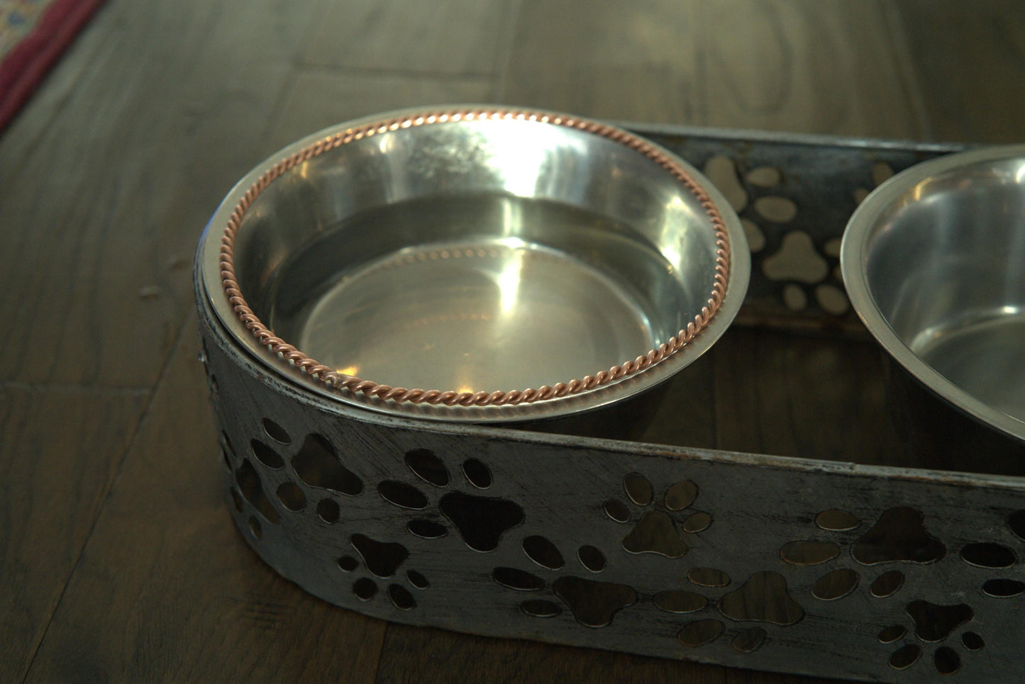 Pet Food & Water Tensor Ring