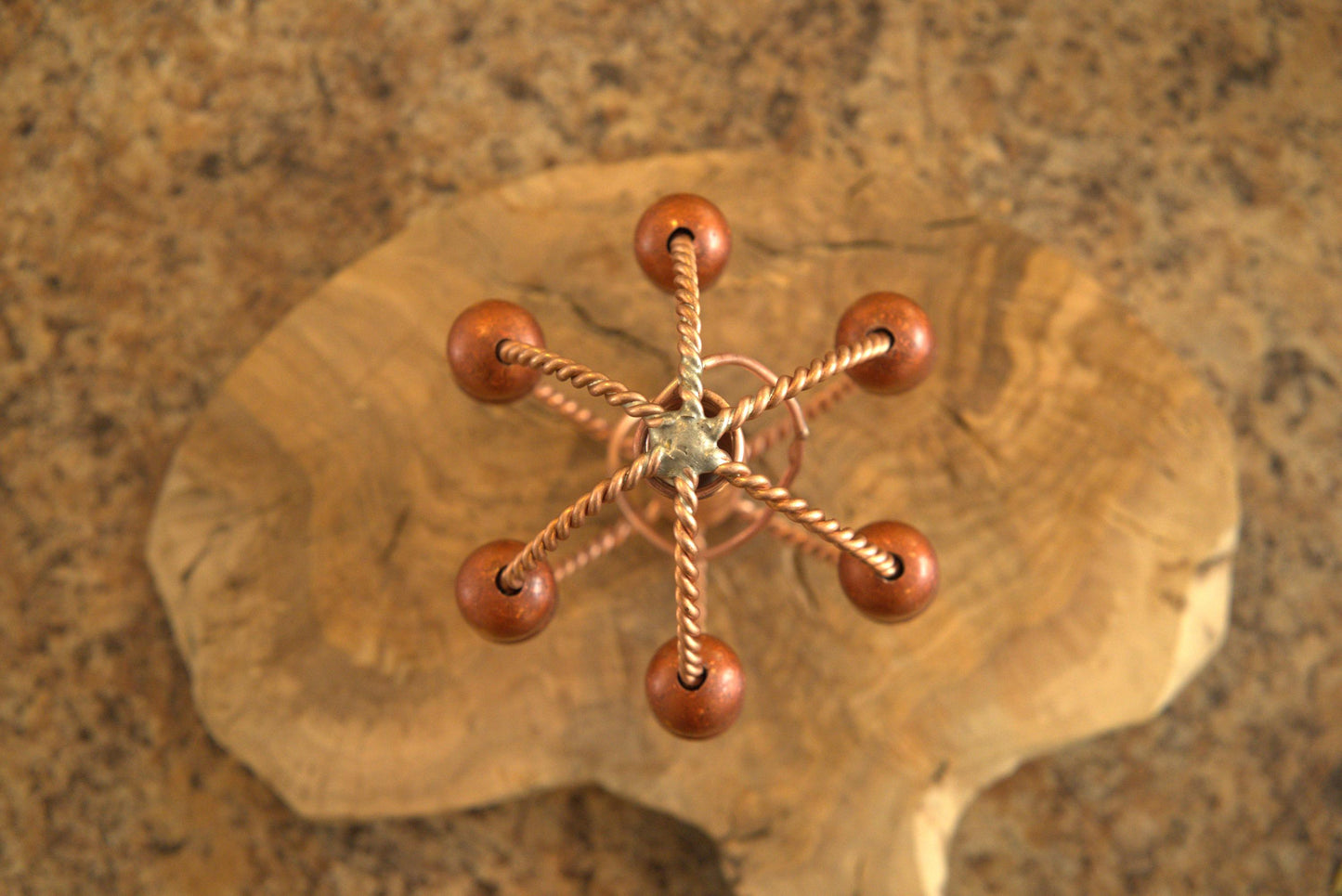 Classic Moona’s Magica Lost Cubit Harmonizer with Orgone Spheres & Base